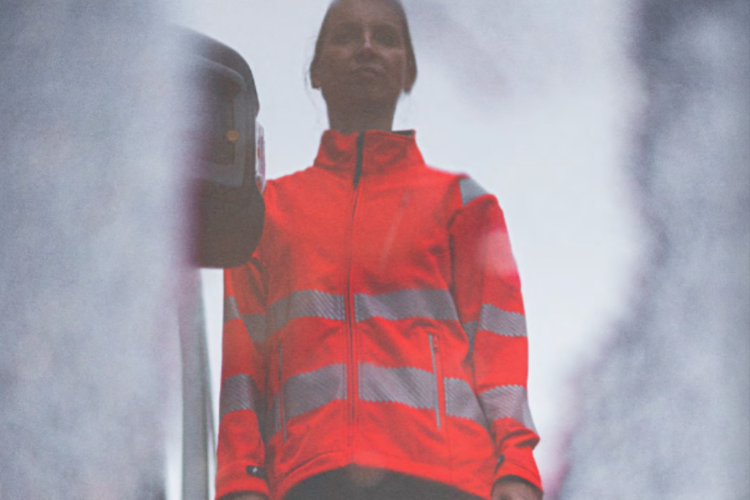 ropa laboral alta visibilidad
