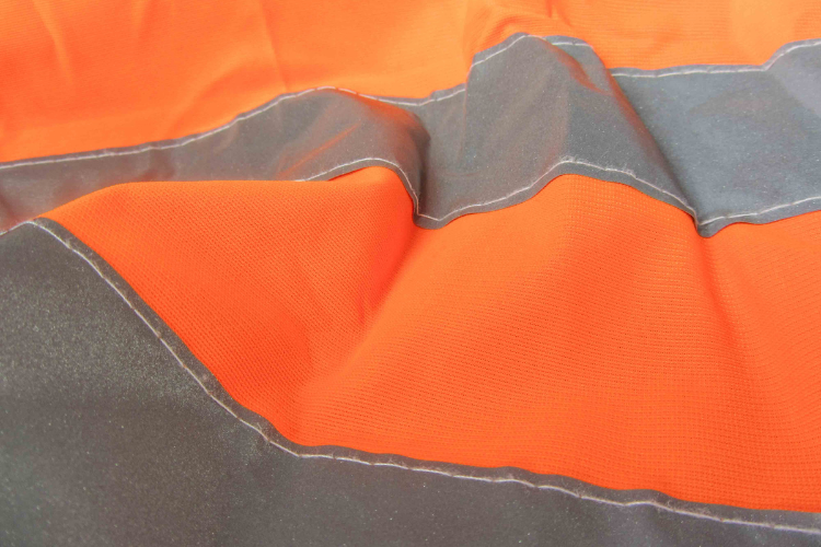 ropa laboral alta visibilidad